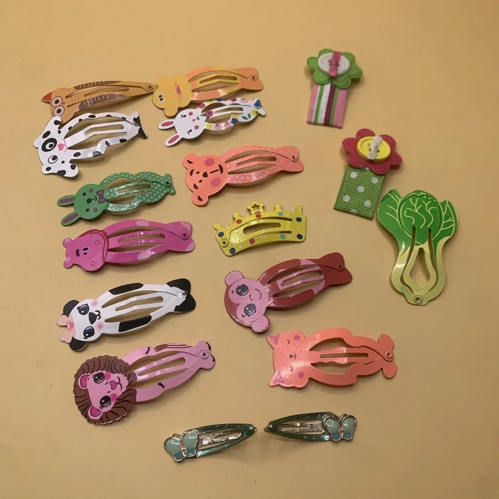 17 Piece Animal Enameled Metal Bendable Girls Hair Clips Lot + Vintage Butterfly